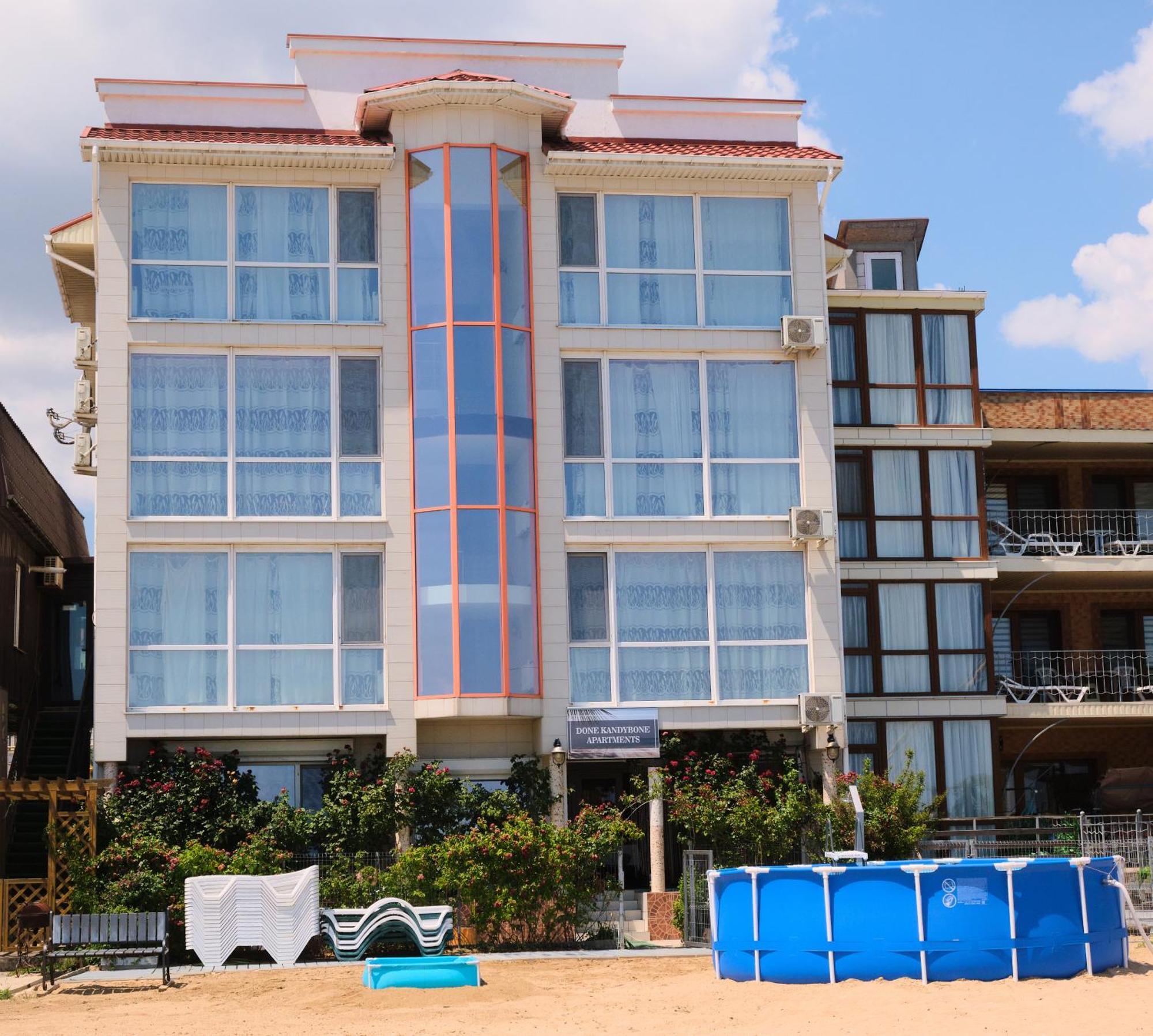 Done Kandybone Apartments Burlach'ya Balka Buitenkant foto