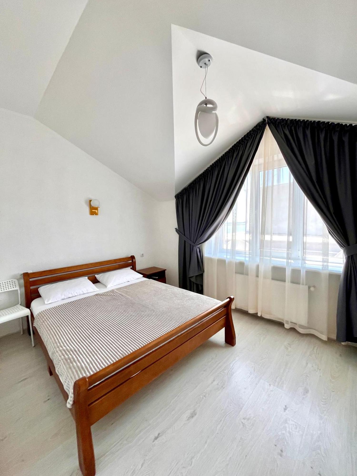 Done Kandybone Apartments Burlach'ya Balka Buitenkant foto