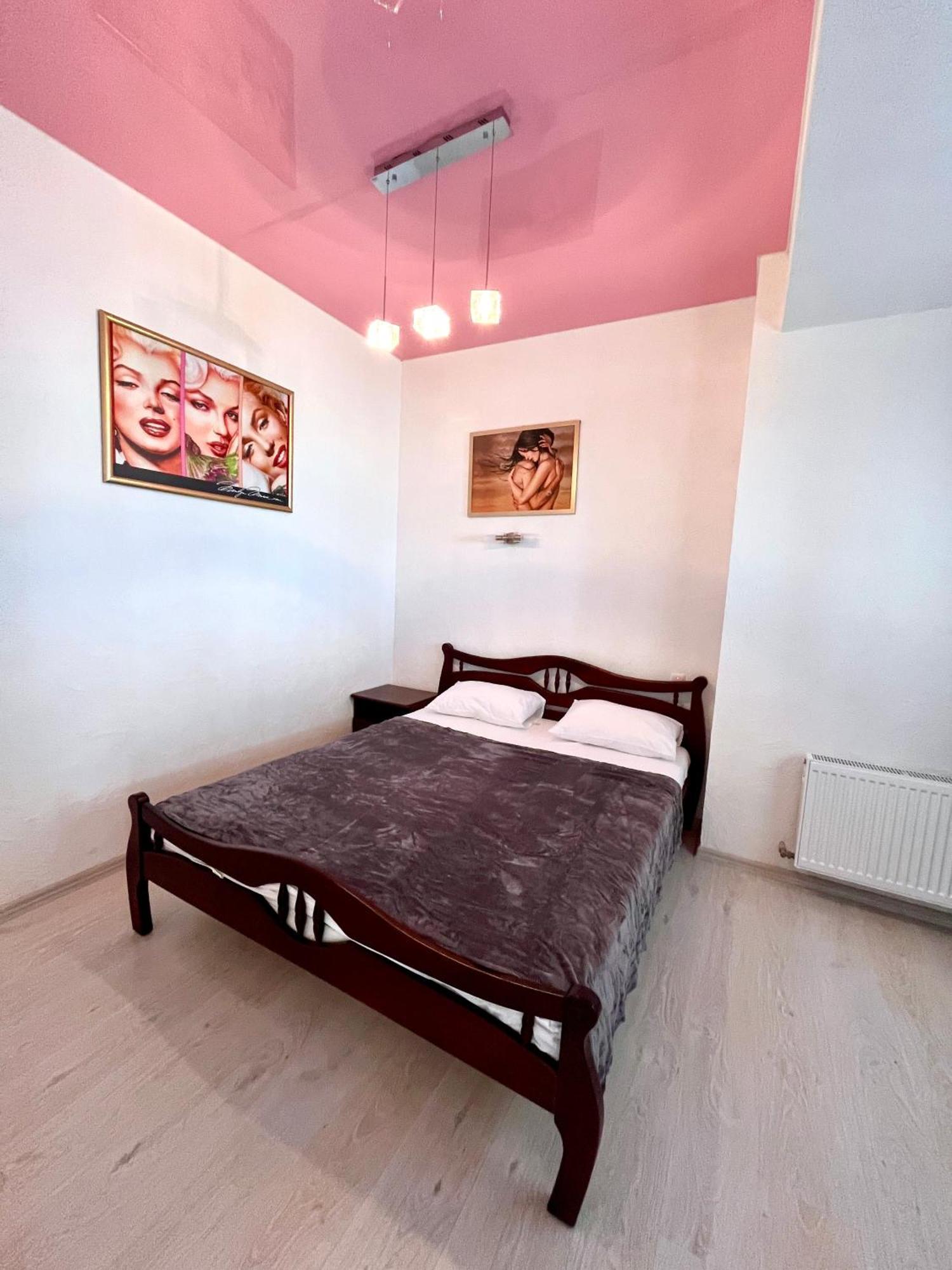 Done Kandybone Apartments Burlach'ya Balka Buitenkant foto